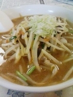 「みそラーメン630円」@若葉食堂の写真