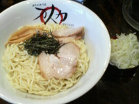 「油そば（大盛り）600円+ネギ増し100円=700円」@油そば専門店 万人力の写真