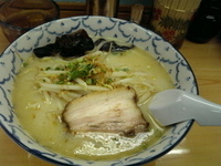 「塩ラーメン」@波（シー）の写真