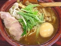 「らぁ麺（味付け卵+濃厚さかなだしトッピング）」@六紋亭の写真