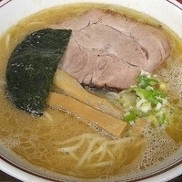 「とんこつ醤油￥700」@らー麺 つるやの写真