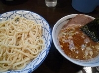 「つけ麺（700円）」@兎に角 松戸店の写真