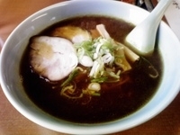 「カレーラーメン」@ラーメンともえの写真