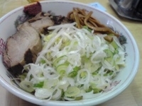 「厚切り豚油そば（大盛）+ネギ」@九州GTラーメンの写真