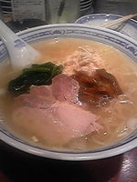 「上湯麺+チャーシュウ」@上海餃子 りょう華の写真