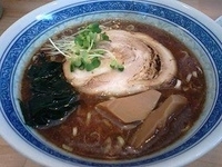 「正油あらびきらーめん+じゃこ飯小 850円+300円」@ボニート・ボニートの写真