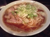 「肉そば中盛+スープ増+ねぎ増 850円+100円+50円」@麺処 遊の写真