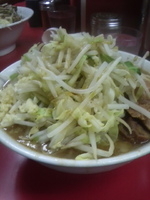 「小ラーメン ヤサイ+カラメ+にんにく」@ラーメン二郎 桜台駅前店の写真