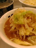 「夜のあつもり（並）+野菜」@つけめん102 大宮店の写真