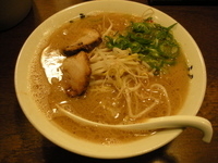 「トンコツ醤油らーめん 680円」@ラーメン考房 海風堂の写真