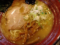 「とんこつ 醤油」@らぁめん さなだ 市原店の写真