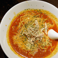 「チリトマチーズ麺 880円」@節骨麺たいぞう 池袋本店の写真