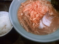 「豚骨醤油ねぎラーメン」@麻布ラーメン 芝浦店の写真