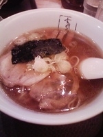 「醤油ラーメン」@支那そばや イオンレイクタウン店の写真