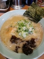 「らーめん（硬め）」@長浜らーめん 八王子店の写真