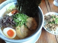 「らーめん太麺+ぶたごはん（?）」@麺屋 大谷の写真