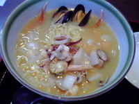 「シーフードらーめん（味噌）」@めの娘 三俣店の写真