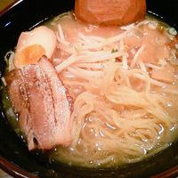 「らーめん （700円）」@辛しやの写真