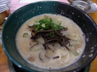 「醤油豚骨」@天神旗系属 W豚骨 野望天の写真