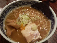 「ラーメン700円」@せたが屋 品川店の写真
