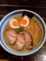 「特製濃厚和風豚骨」@九段 斑鳩の写真