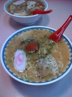 「赤湯からみそラーメン:730円」@龍上海 米沢店の写真