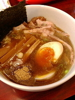 「特製つけ麺大盛り+魚粉」@麺家 一鶴の写真