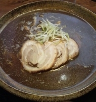 「中華そば（中）+チャーシュー+煮玉子」@もちもちの木 白岡2号店の写真