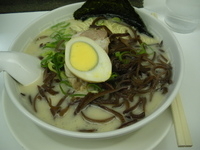 「キクラゲラーメン」@博多天神 歌舞伎町一番街通り店の写真