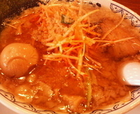 「秘蔵ばんから750円（6月限定にて辛ネギサービス&クーポンにて味」@東京豚骨拉麺 ばんから 柏豊四季店の写真