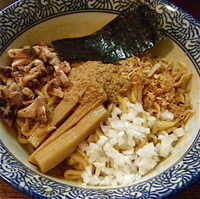 「油そば（￥750）」@旅人の木の写真