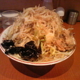 らーめん+野菜増し増し（脂多め 味濃い目 にんにくぬき）