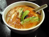 「タンタン麺（坦々麺） 700円」@西安料理 刀削麺・火鍋 XI’AN 新宿西口店の写真