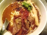 「トムヤムソバ（850円）」@BASSANOVAの写真