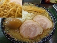 「燕三条系ラーメン+大盛+味玉」@煮干 丸めの写真