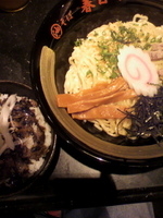 「しょうゆ油そば（大盛同額）￥650+ミニ春日丼￥280」@油そば専門店 春日亭 錦糸町店の写真