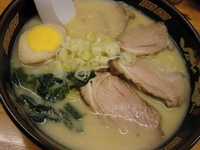 「とんこつ塩チャーシュー￥890」@とんこつラーメン とんまるの写真