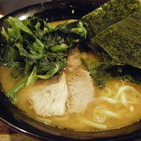 「ラーメン（￥600）ほうれん草（￥50）」@家系ラーメン 浮浪雲の写真