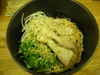 「汁なしそば 550円」@与壱の写真