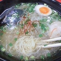 「しお+大盛+ライス+辛い高菜」@ささやん 塩ラーメンの写真