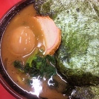 「ラーメン+のり+味玉」@王道家の写真