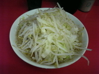 「ラーメン小」@ラーメン二郎 千住大橋駅前店の写真