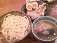 「つけめん中盛+三田盛」@つけ麺専門店 三田製麺所 池袋西口店の写真