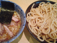 「つけめん+半チャーシュー」@くり山の写真