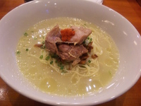 「軍鶏水炊きらーめん」@鳥料理 有明の写真