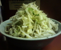 「小ラーメン（ヤサイマシ）」@ラーメン二郎 桜台駅前店の写真