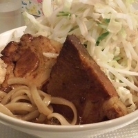 「ラーメン（中）（野菜多め・にんにく）」@ラーメン北郎の写真