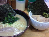 「ラーメン+チャーシューご飯」@横浜家系ラーメン 大原家の写真