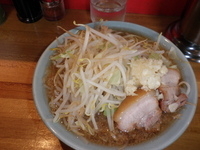 「ラーメン（600円）ニンニク」@ラーメン髭の写真