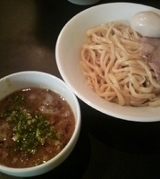 「特製つけ麺（中盛）」@音麺酒家 楽々の写真